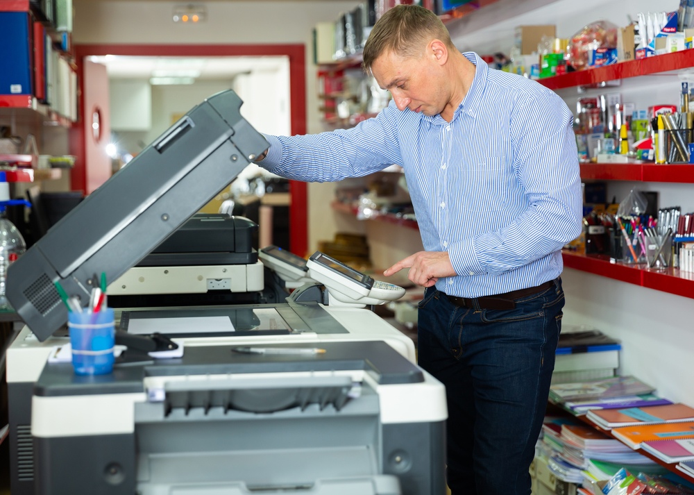 What are the benefits of leasing a copier?